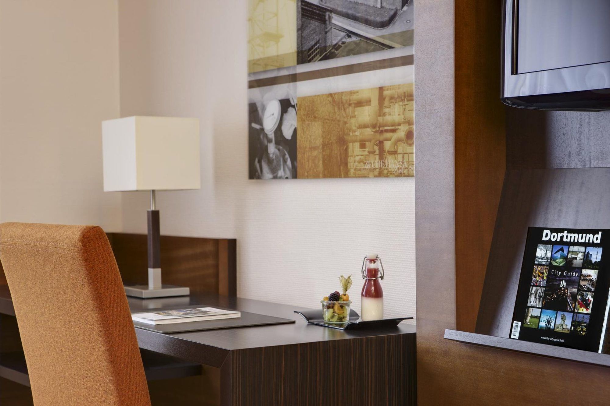 Hotel Trans World Donauwelle 4*